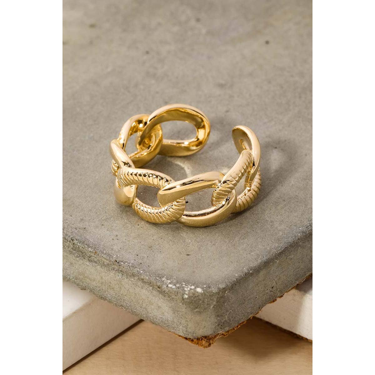 Chain Link Ring
