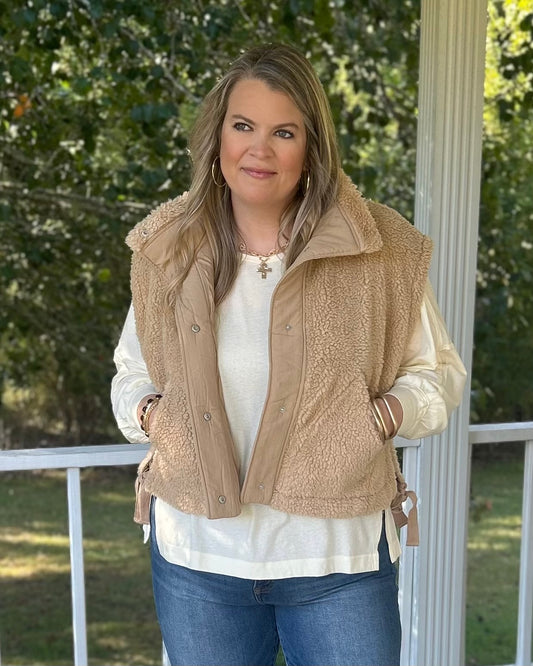 Cozy Mock Neck Sherpa Vest - Beige